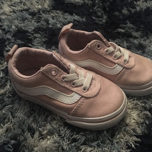 Baby pink toddler Vans - Picture 2 of 5